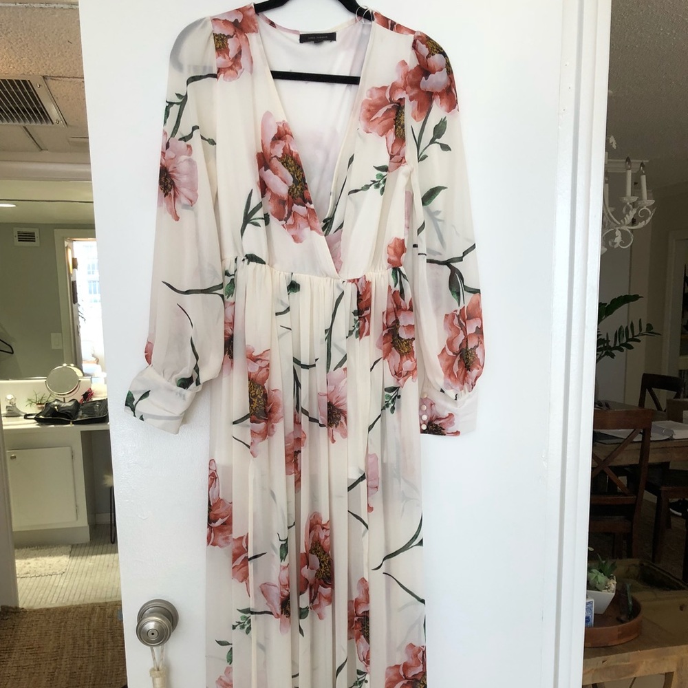 Beautiful White Floral Maxi